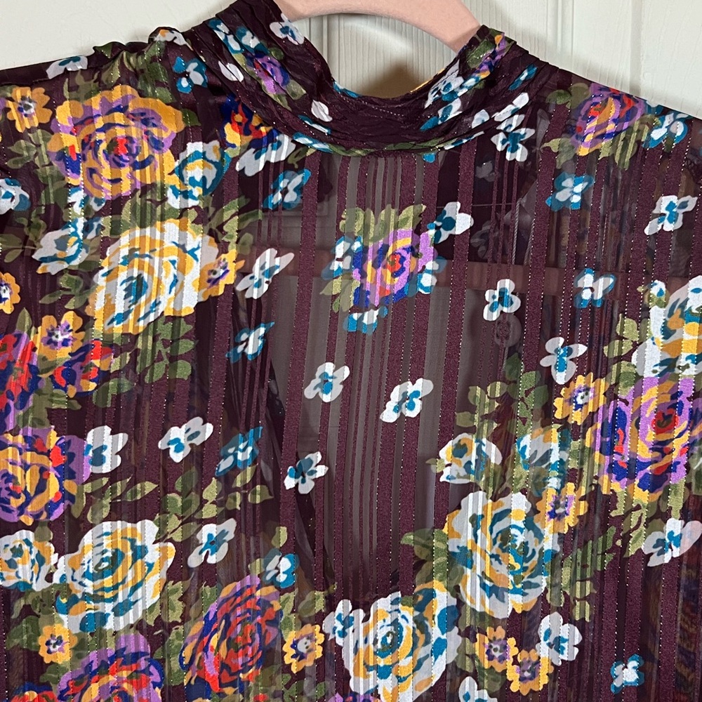 Wayf Floral Mock Neck Sheer Top w metallic thread (Lurex)